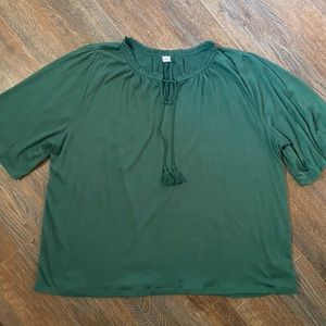 Old Navy emerald green top